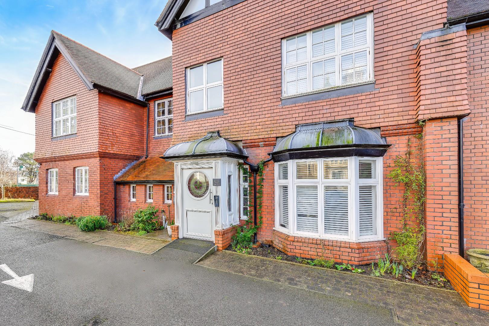 Apartment 1, Pen Y Garth Mansions, 2 Stanwell Road, Penarth, CF64 3EA